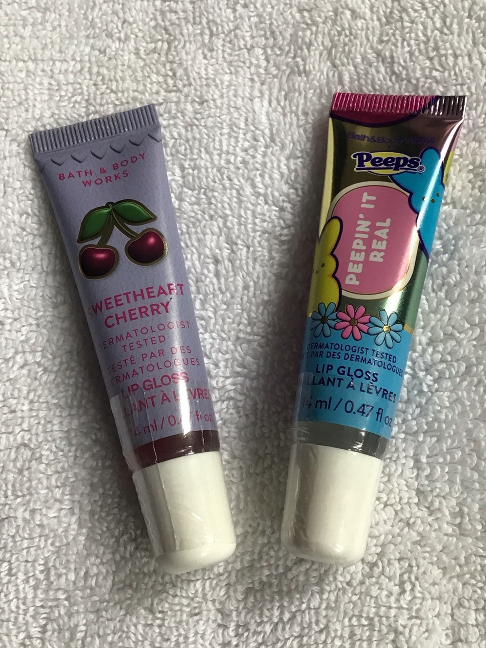 Bundle of 2 Bath & Body Works lip gloss, Sweetheart Cherry & Peepin It Real